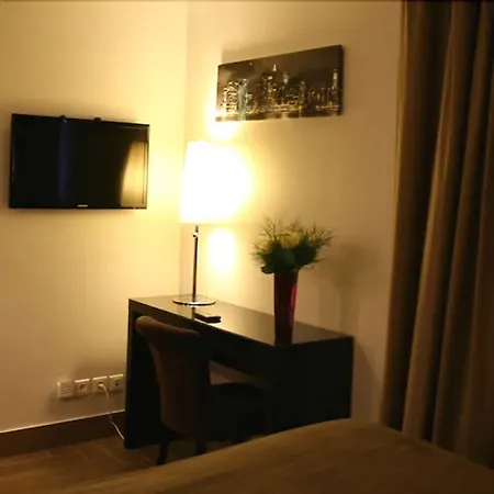 Le Figuier * إيفري سور سين