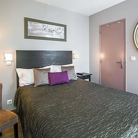 Le Figuier Hotel *
