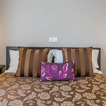 Hotel Le Figuier Ivry-sur-Seine