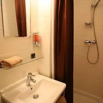 Hotel Le Figuier Ivry-sur-Seine