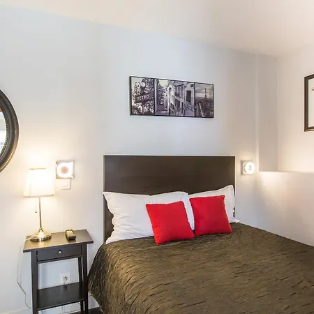 菲吉尔酒店 * 塞纳河畔伊夫里